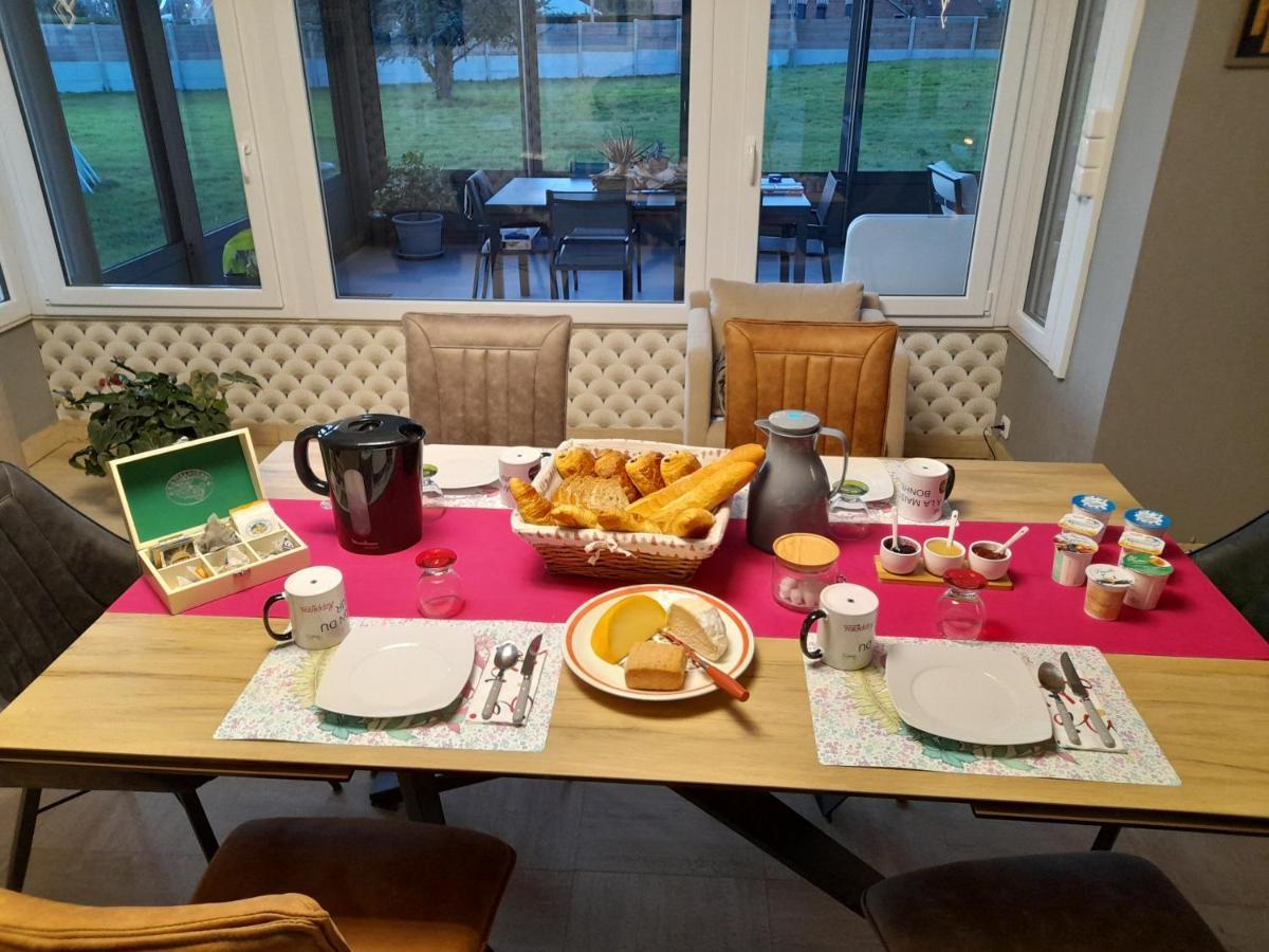 À La Maison Du Bonheur Audruicq Eksteriør billede